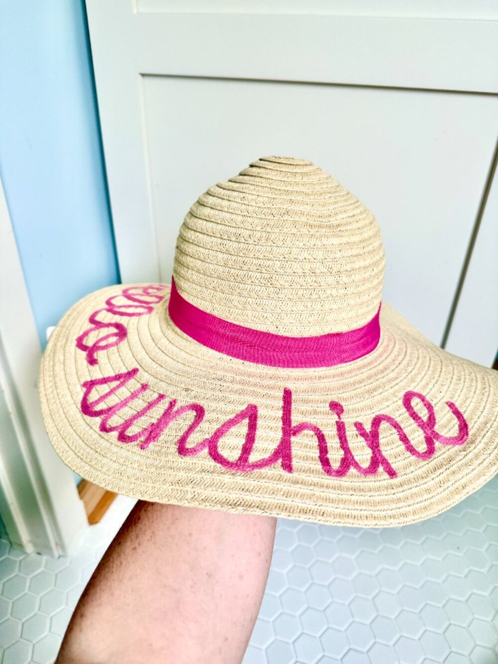 NWT Hello Sunshine Floppy Straw Sun Hat Pink Embroidered Beach Vacation Pool - Picture 2 of 3